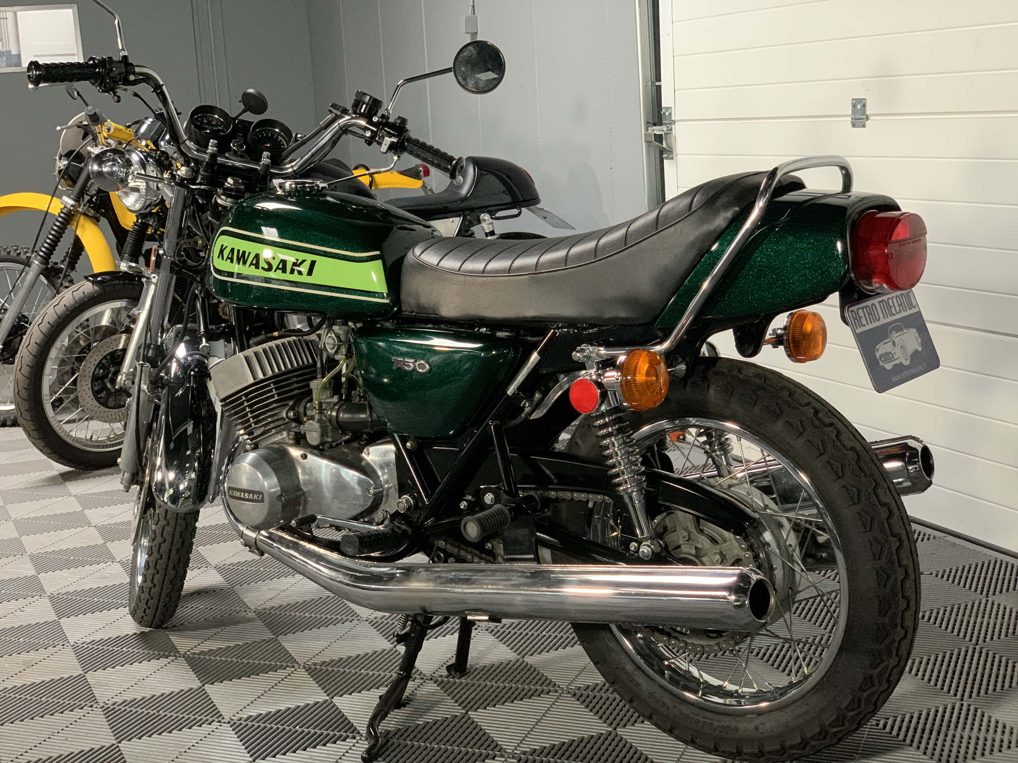 Kawasaki H Mach Iv H B Retro Mecanic